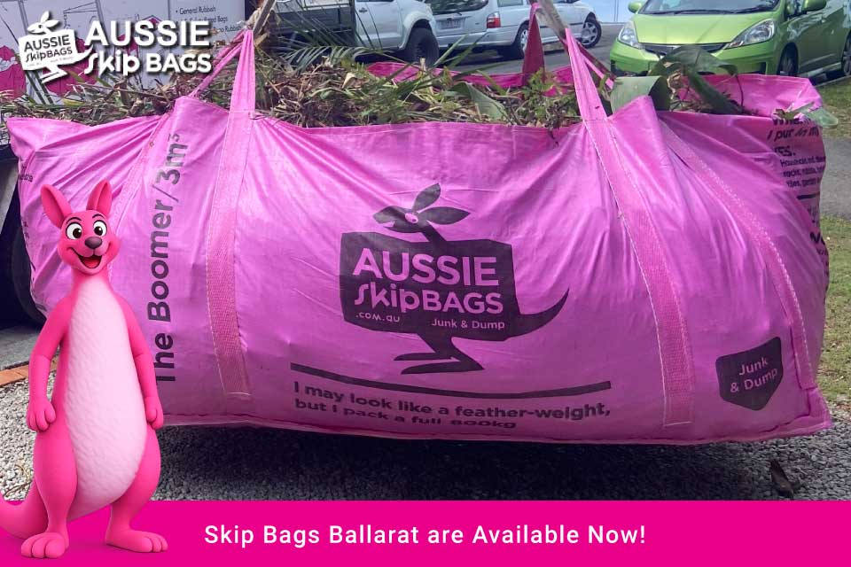 Skip Bags Ballarat article image of a Boomer Bag being lifted